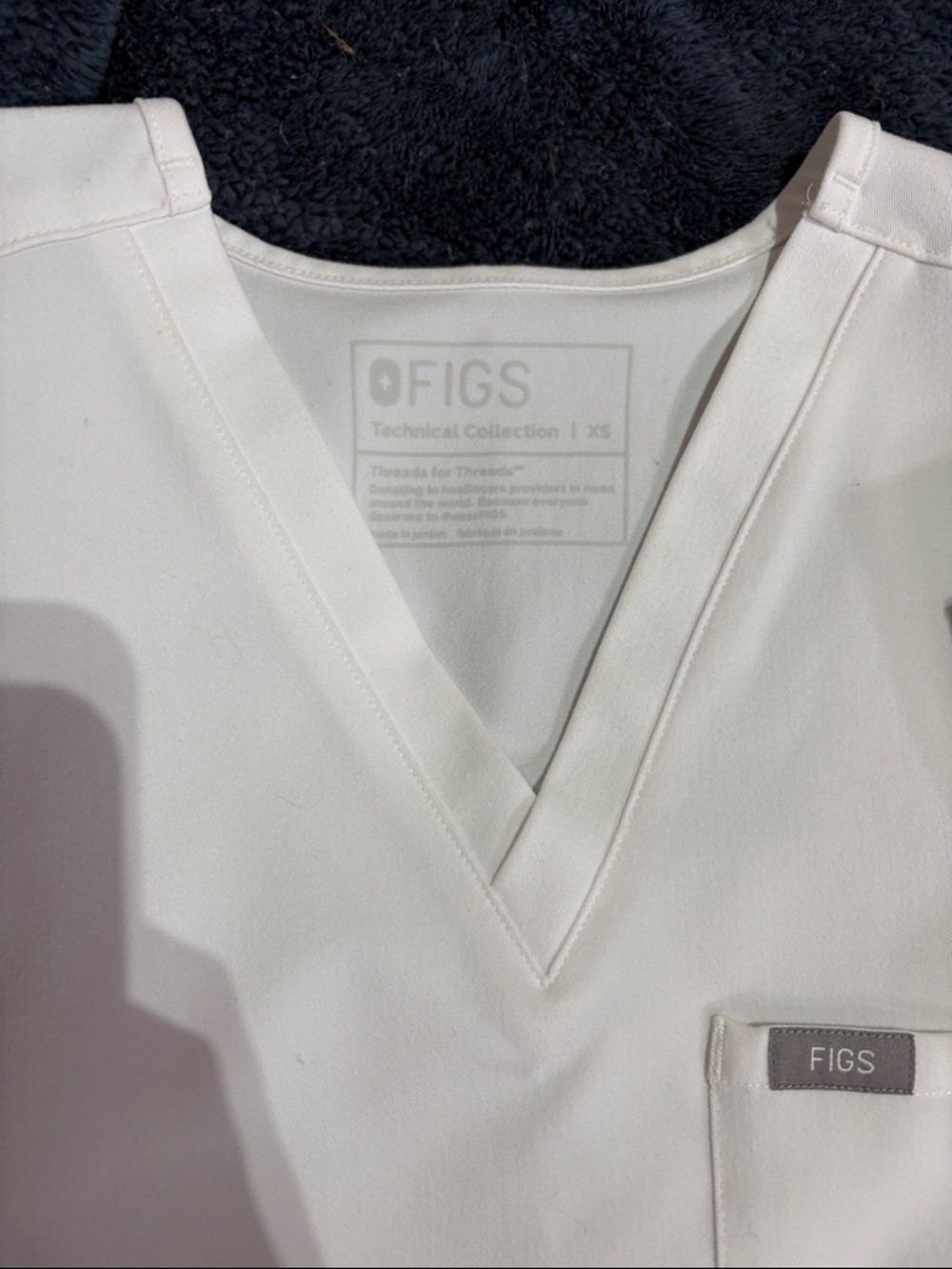 Figs White Short Sleeve V-Neck Scrub Top - One Pocket - Picture 2 of 4